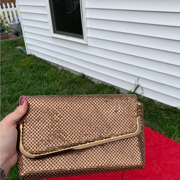 Vintage Bueno purse metallic mesh overlay snap‎ button closure - Picture 6 of 10